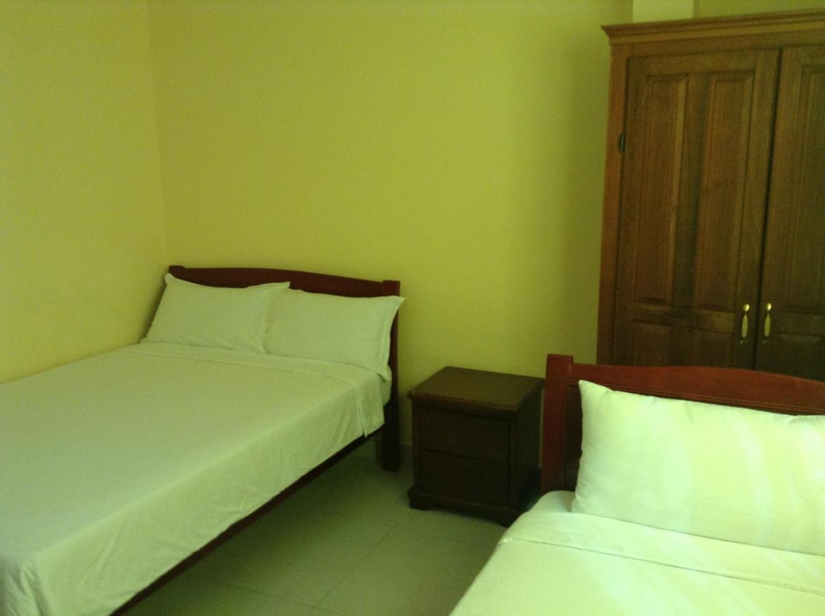 Hotel Cristina โบกัสทาวน์ ภายนอก รูปภาพ